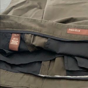 Perry Ellis 38x32 City Fit Dress Pants